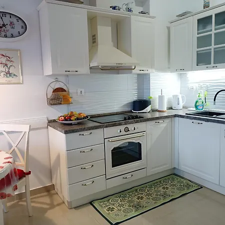 Annamaria Apartment Pula